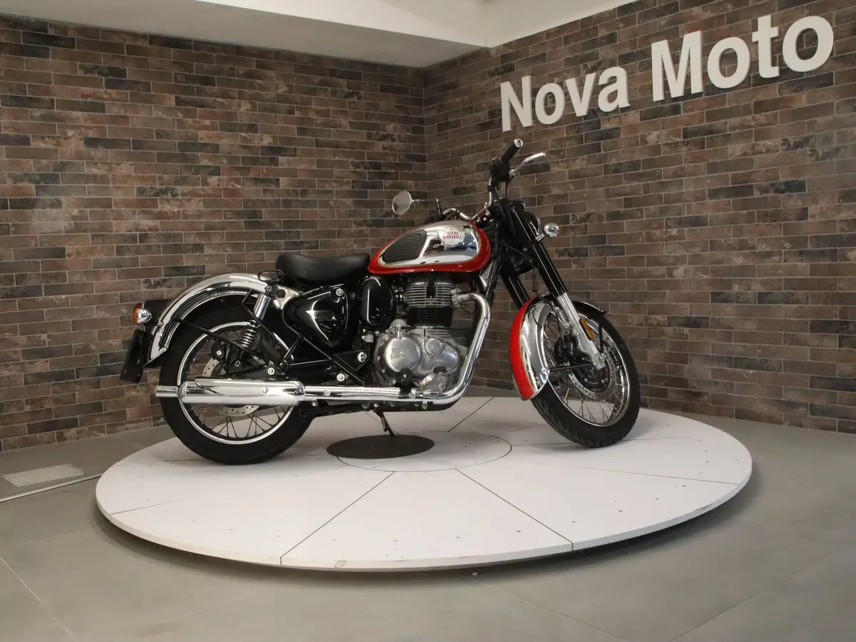 Royal Enfield Classic 350 (2021 - 26) (7)