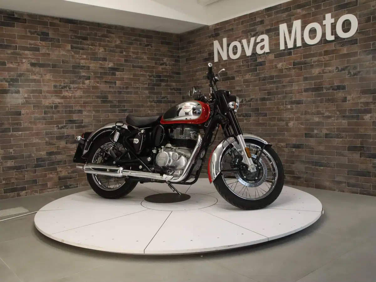 Royal Enfield Classic 350 (2021 - 26) (6)