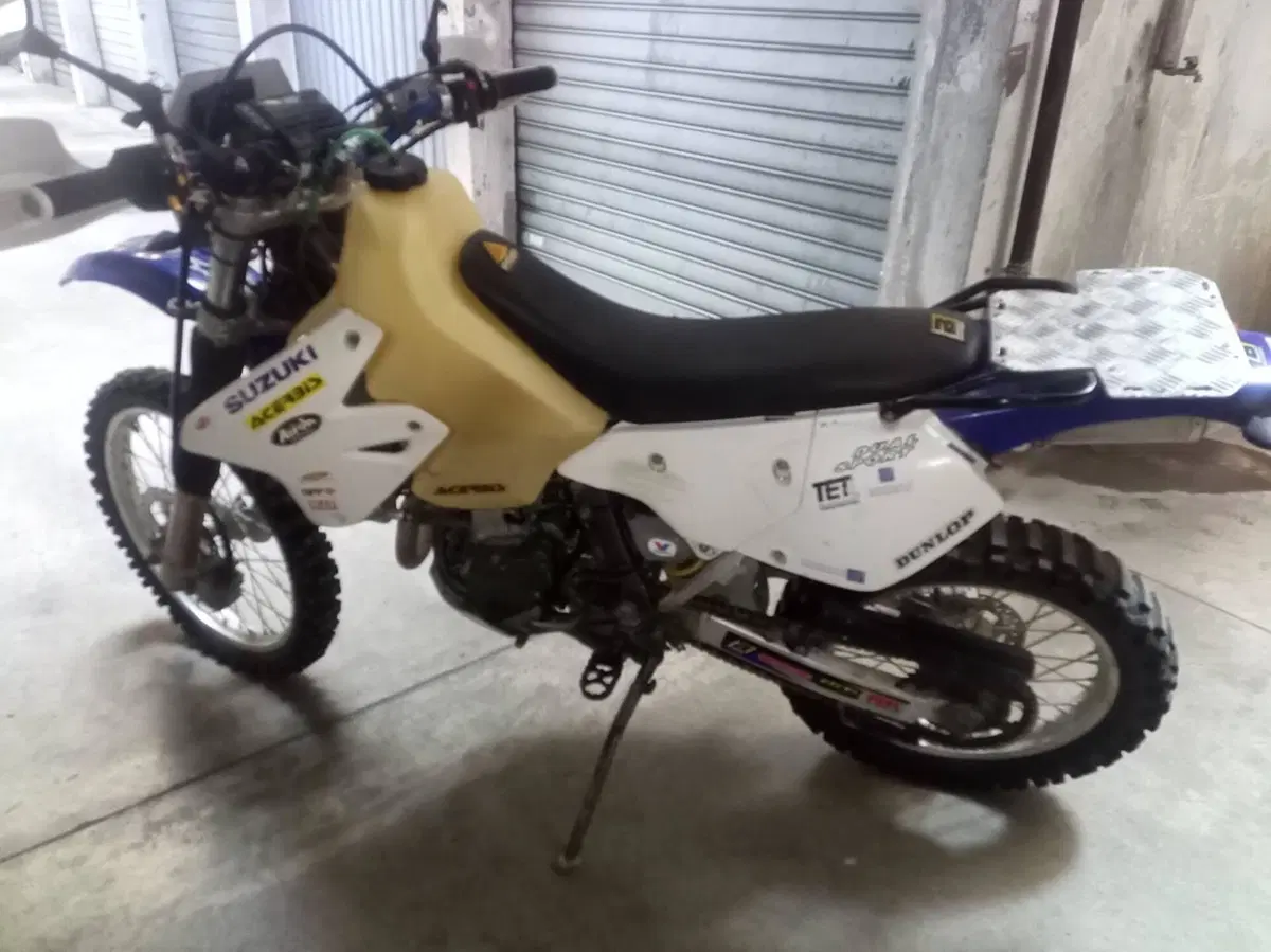 Suzuki DR-Z 400 E (2000 - 06) (2)
