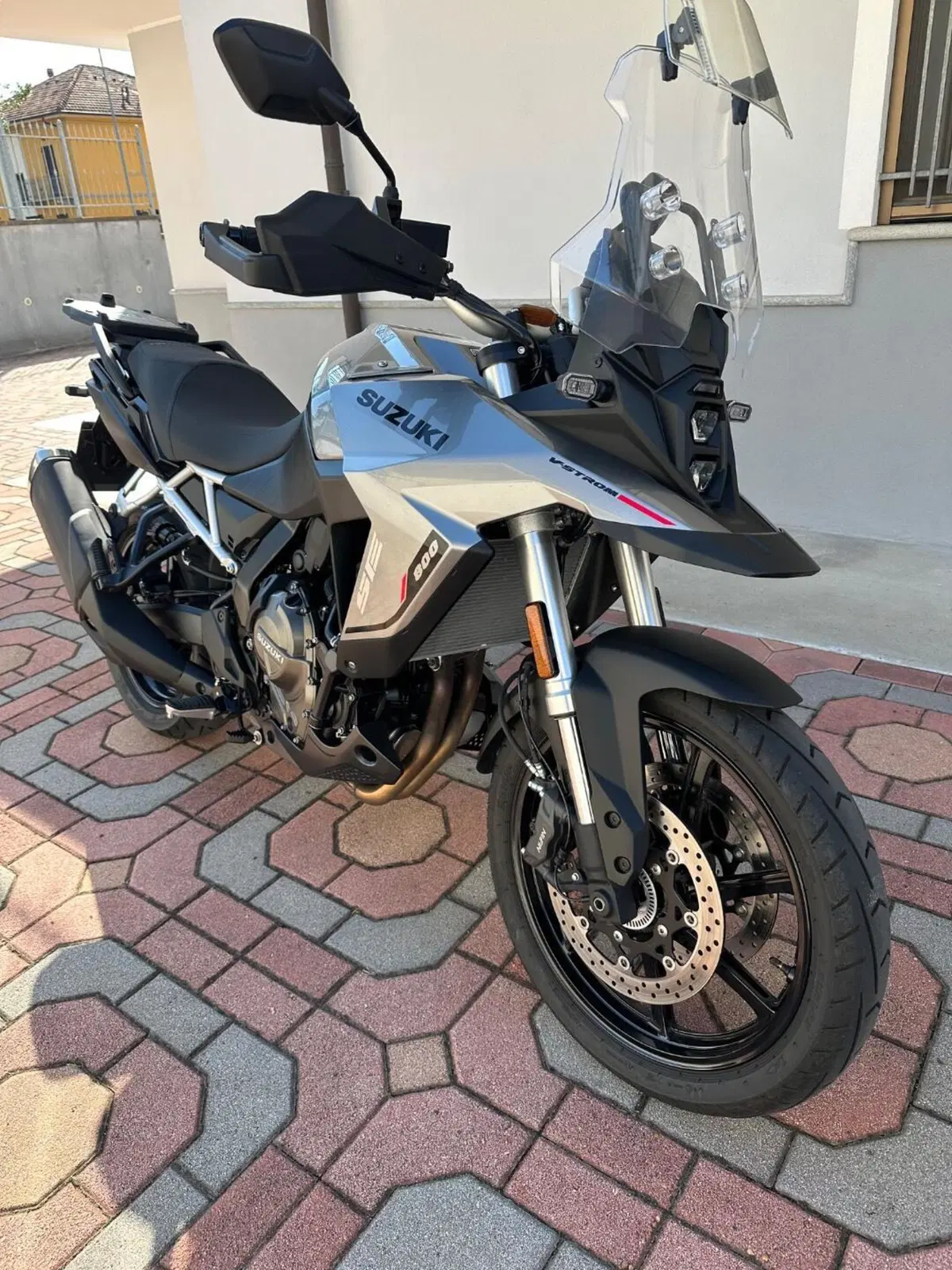 Suzuki V-Strom 800SE (2025 - 26) (3)