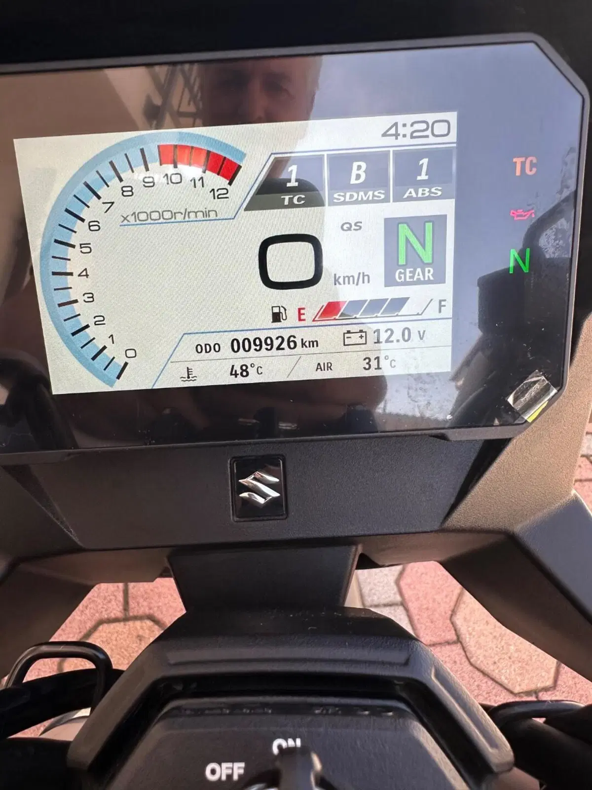 Suzuki V-Strom 800SE (2025 - 26) (4)