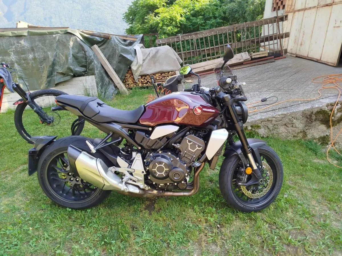 Honda CB 1000 R (2021 - 25)