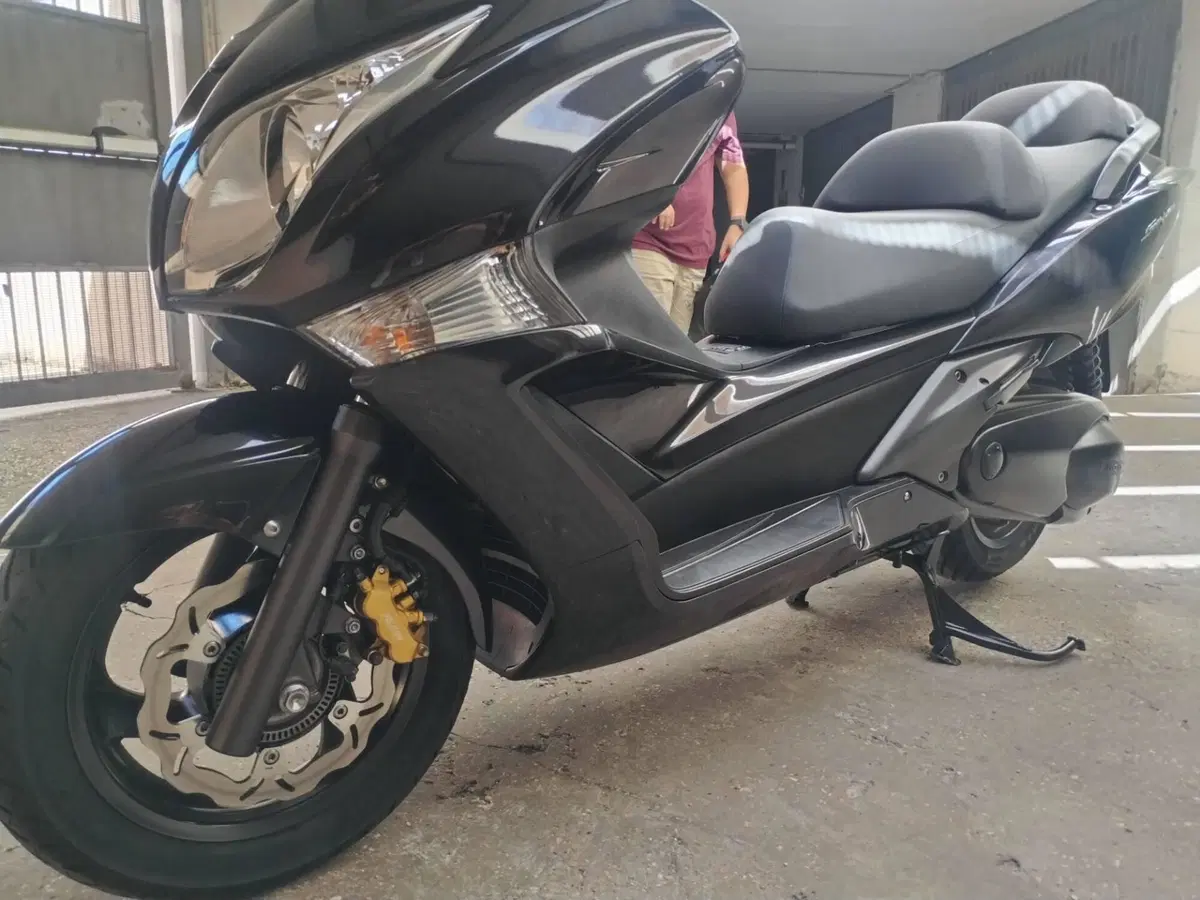 Honda SW-T 600 ABS (2012 - 16) (3)