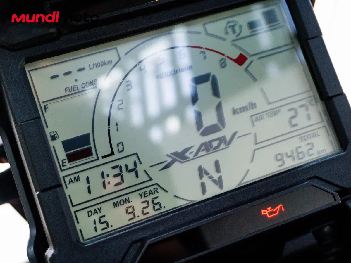 Honda X-ADV 750 (2017) (12)