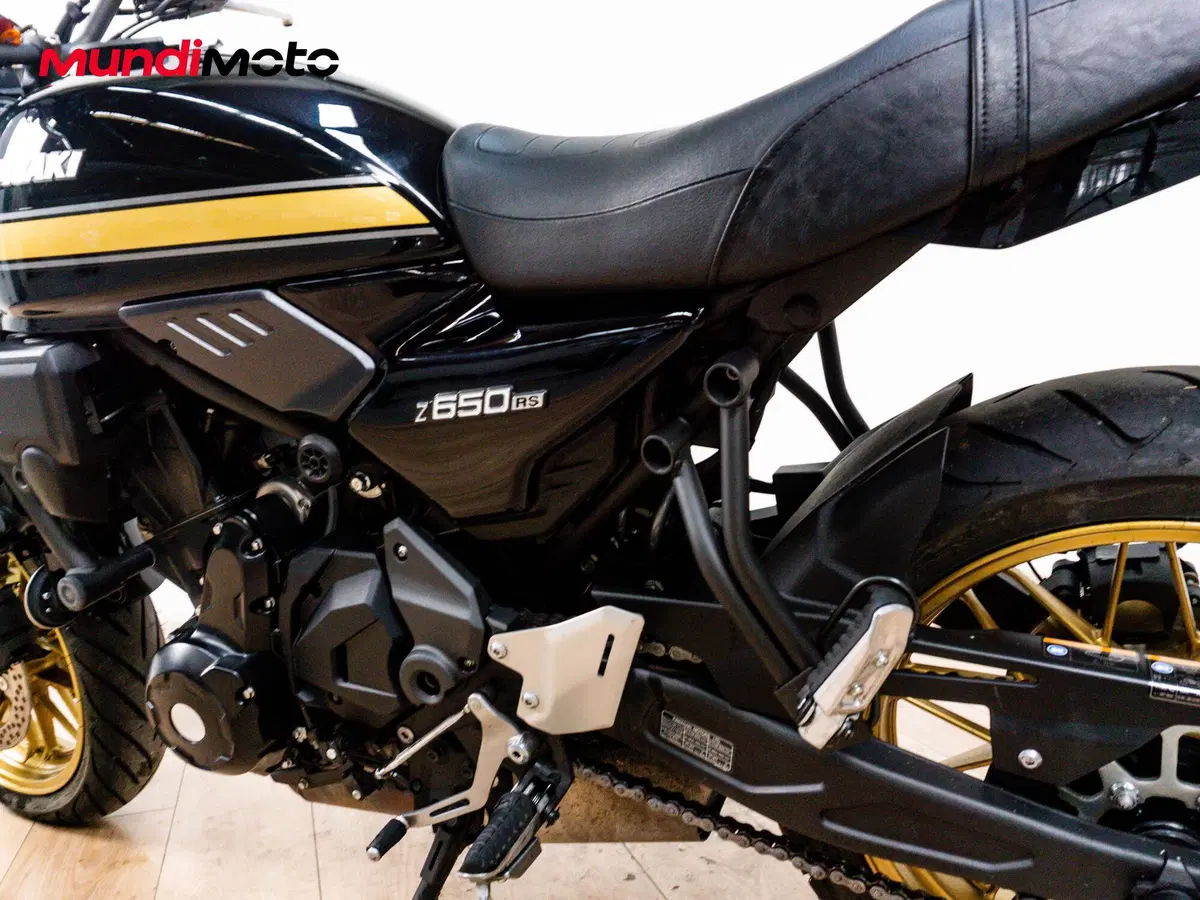 Kawasaki Z 650 RS (2025 - 26) (10)