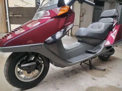 Honda CN 250 usata