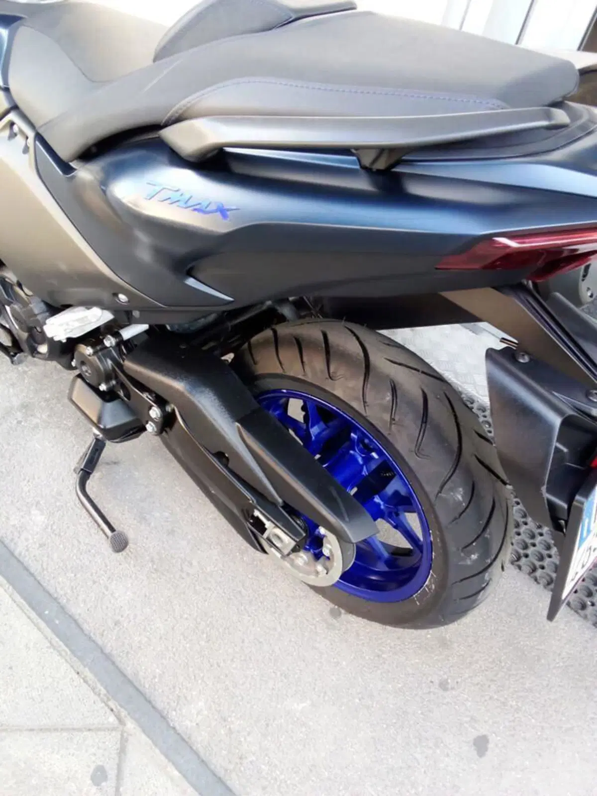 Yamaha T-Max 560 (2022 - 24) (6)