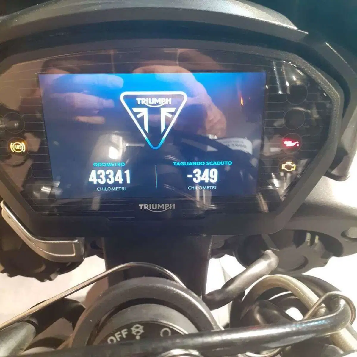 Triumph Street Triple RS (2017 - 19) (3)