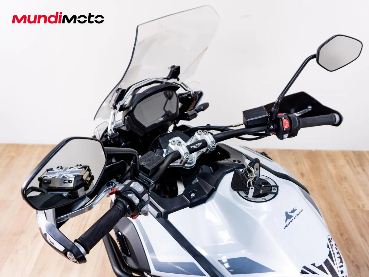 Triumph Tiger 1200 Alpine Edition (2020) (11)