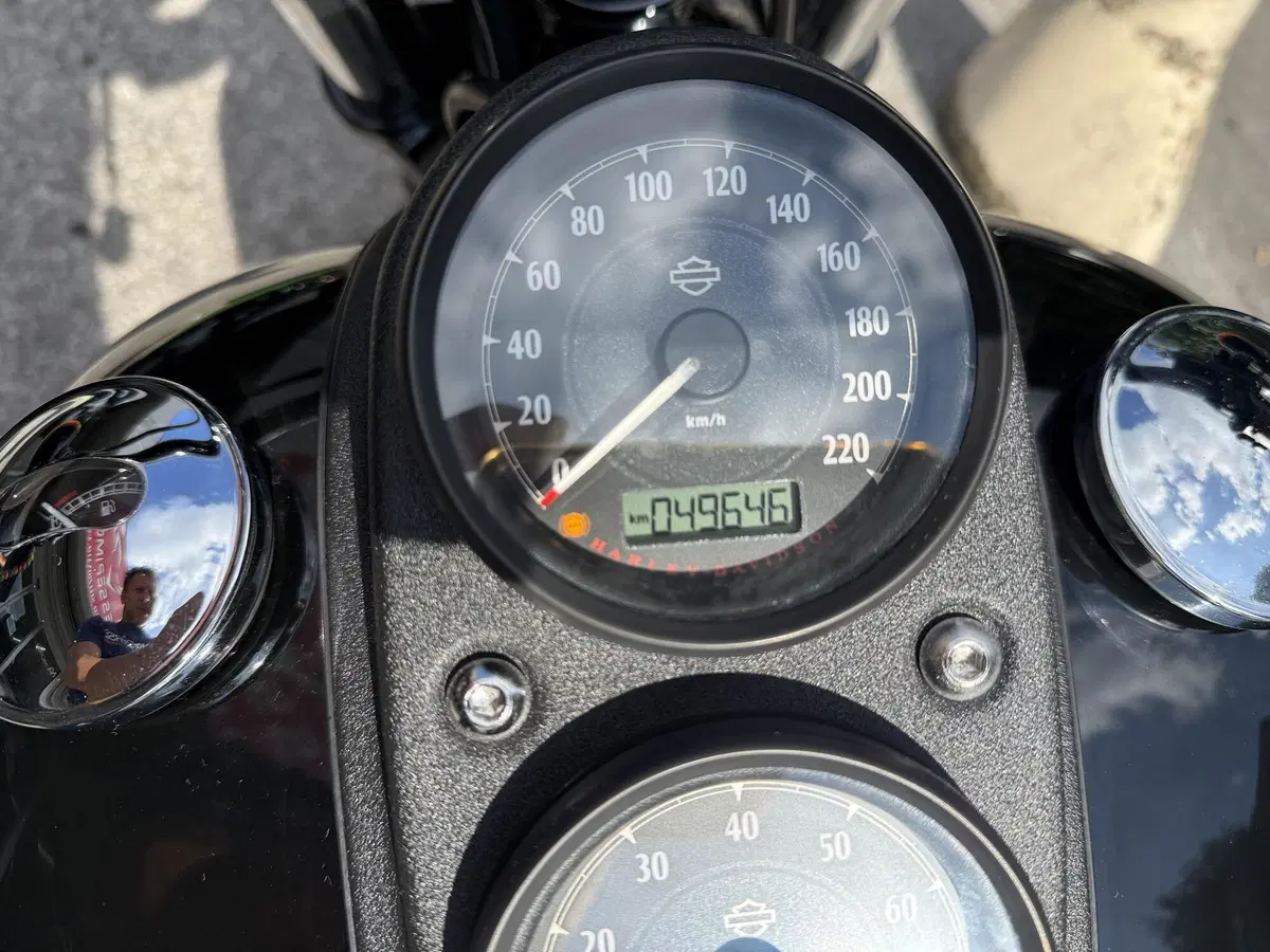 Harley-Davidson 1800 Low Rider S (2016 - 17) - FXDLS (4)