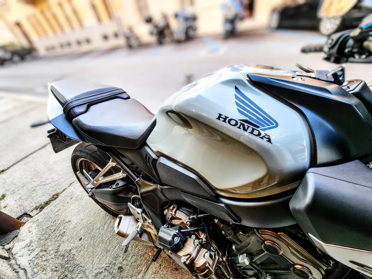 Honda CB 650 R E-Clutch (2024 - 26) (13)