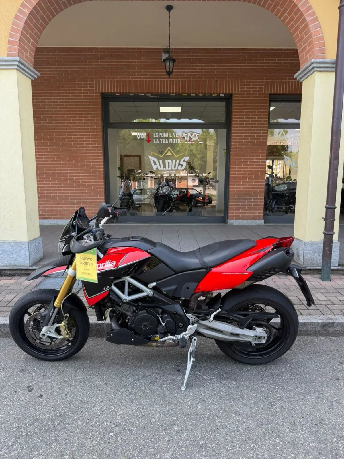 Aprilia Dorsoduro 1200 ABS (2012 - 15)