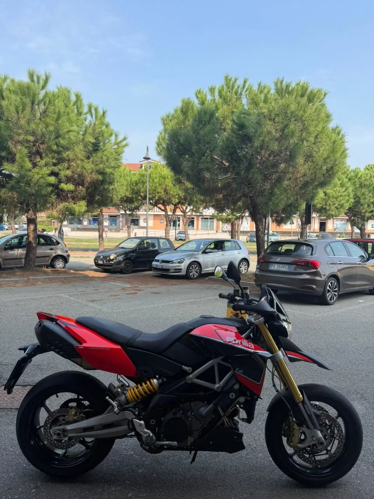 Aprilia Dorsoduro 1200 ABS (2012 - 15) (2)