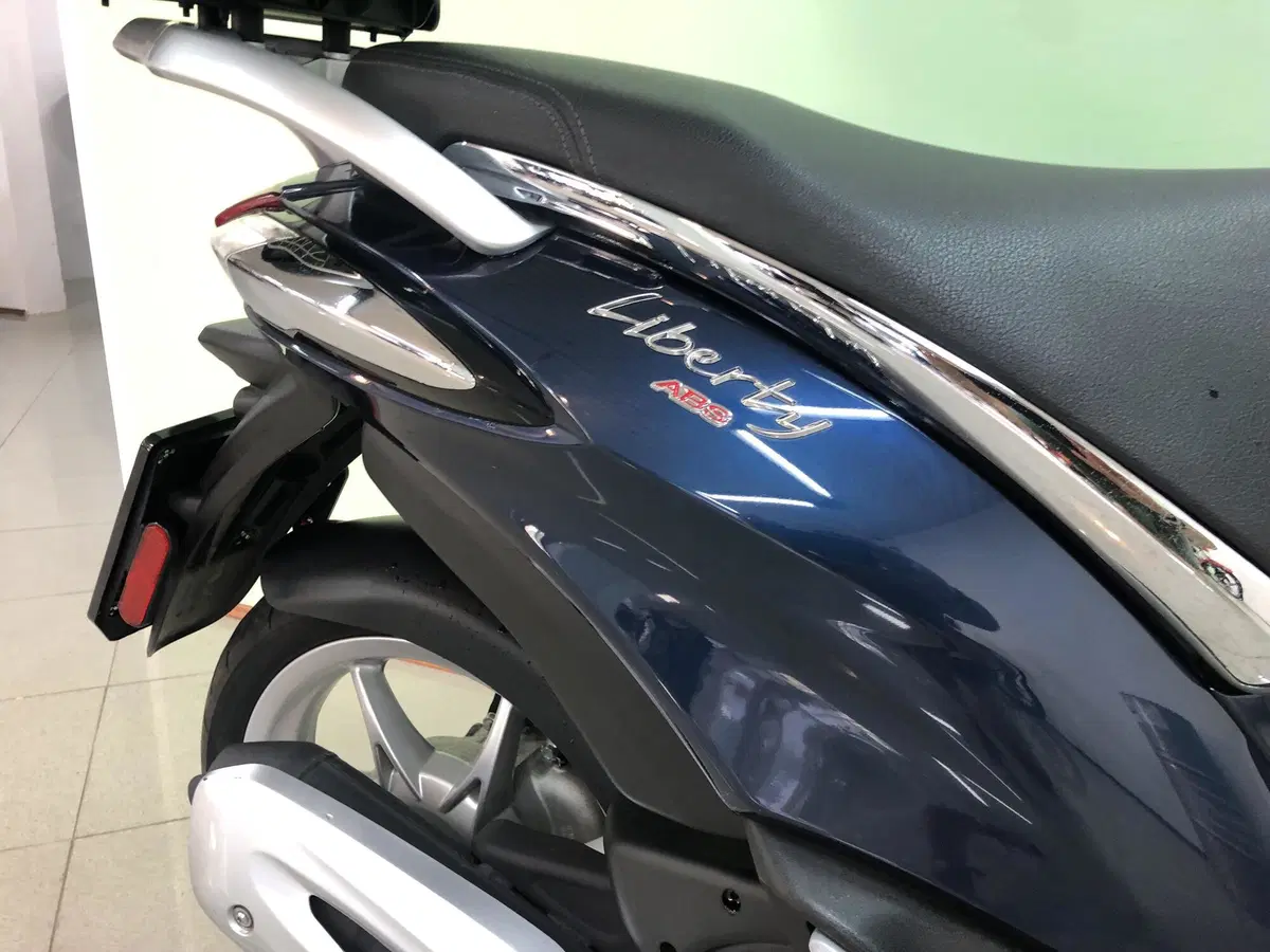 Piaggio Liberty 125 ABS (2017 - 20) (4)