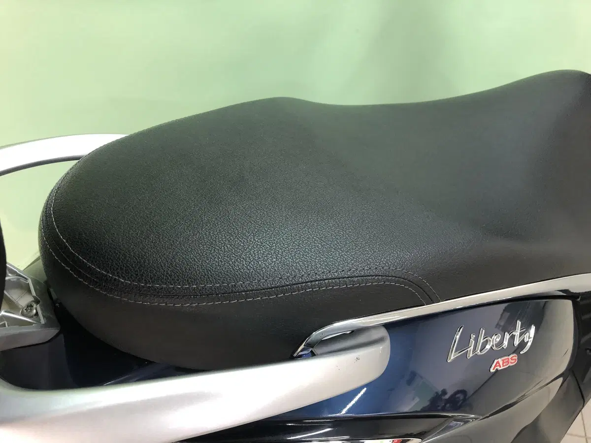 Piaggio Liberty 125 ABS (2017 - 20) (6)