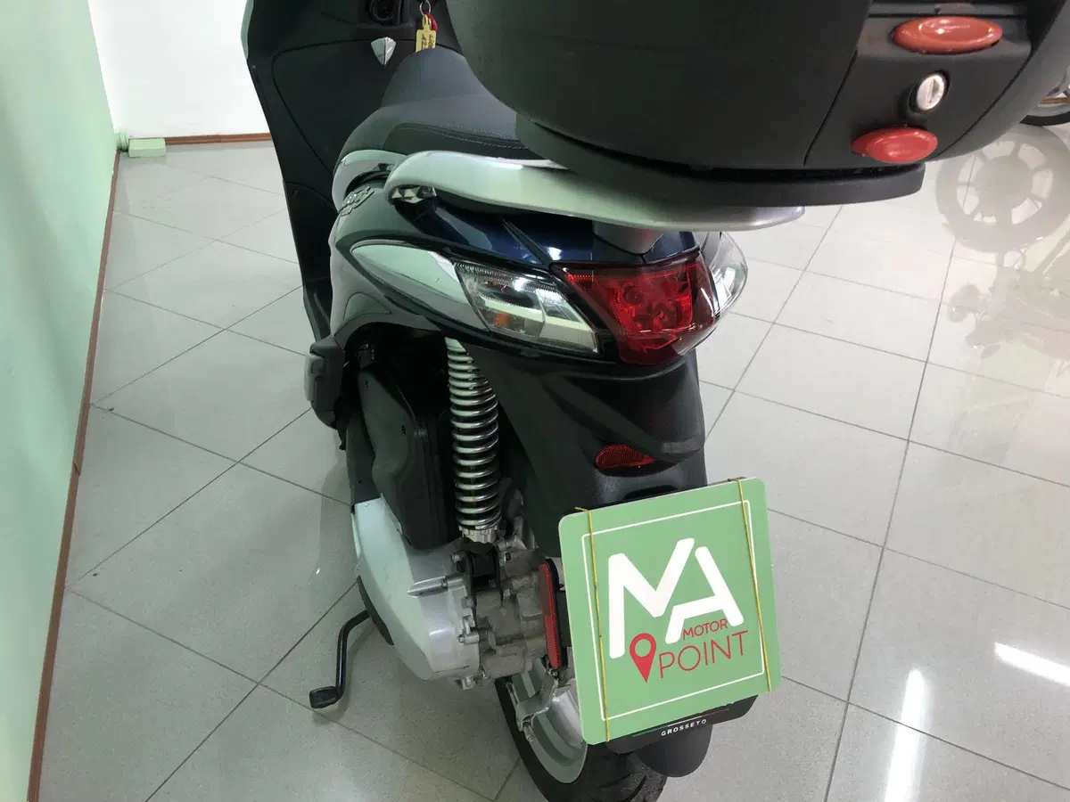 Piaggio Liberty 125 ABS (2017 - 20) (8)