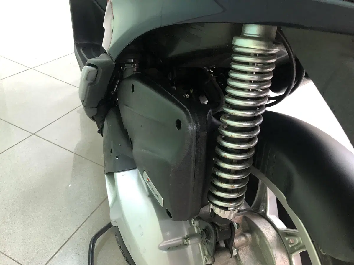 Piaggio Liberty 125 ABS (2017 - 20) (9)