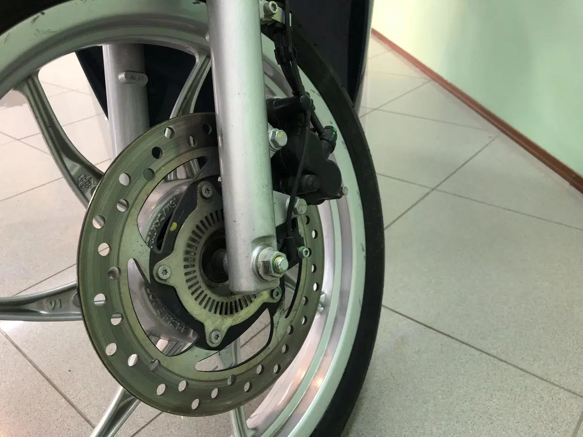 Piaggio Liberty 125 ABS (2017 - 20) (12)