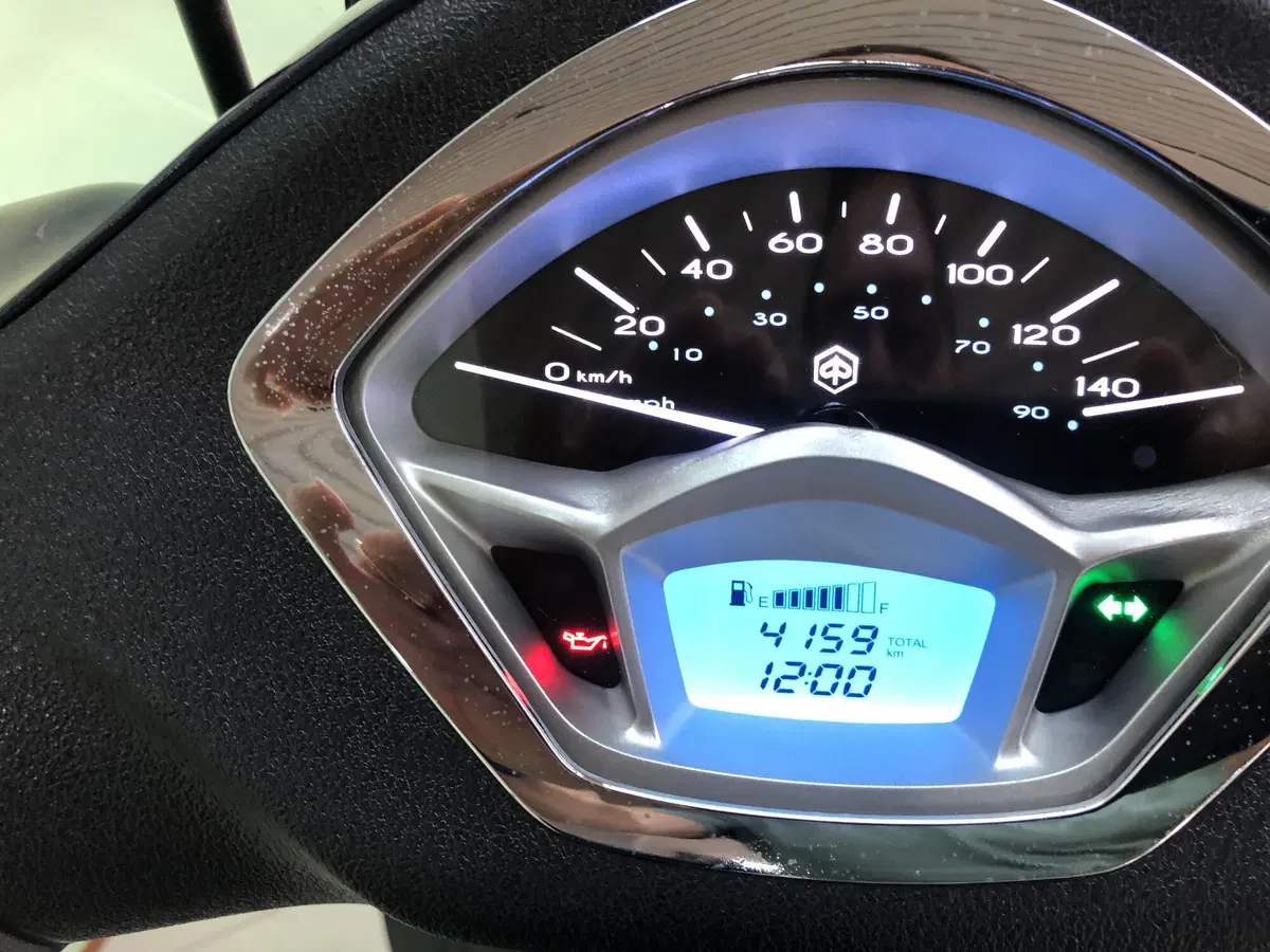 Piaggio Liberty 125 ABS (2017 - 20) (16)