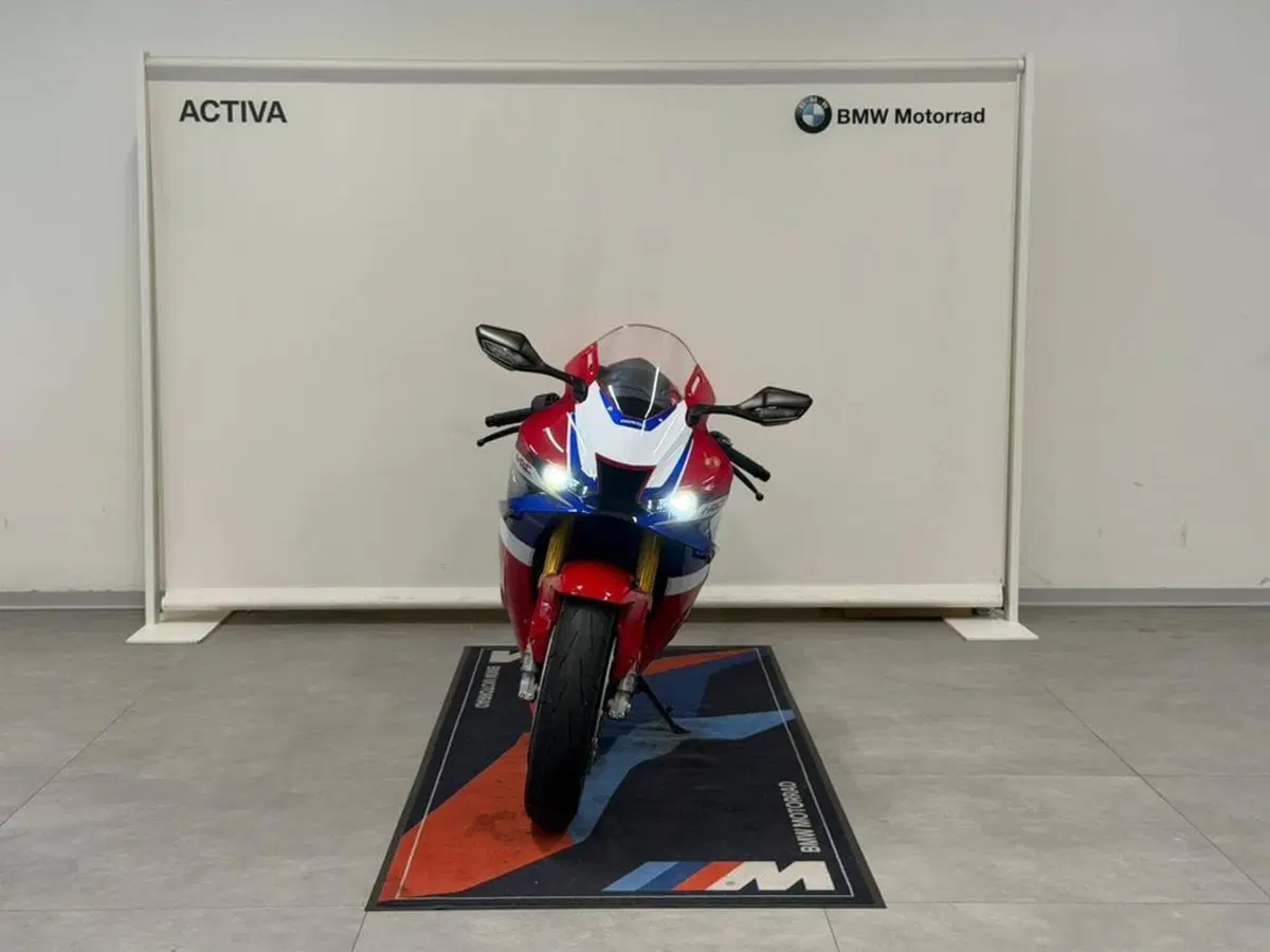 Honda CBR 1000 RR-R Fireblade SP (2024 - 26) (3)