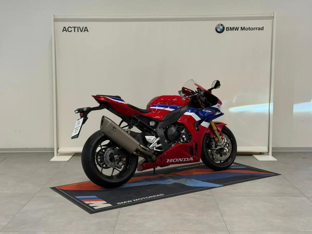 Honda CBR 1000 RR-R Fireblade SP (2024 - 26) (6)