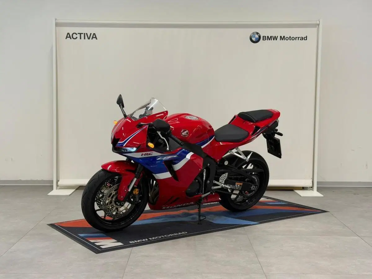 Honda CBR 600 RR (2024 - 26) (5)
