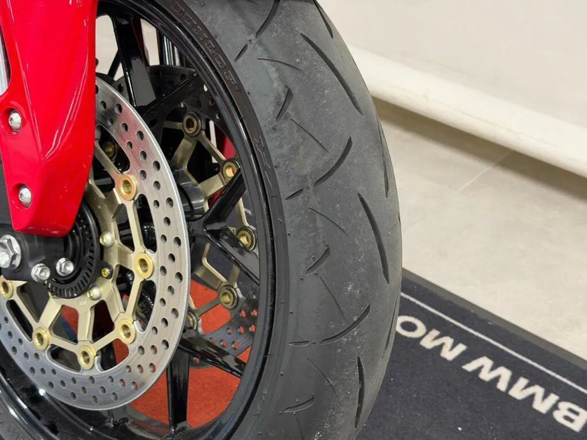 Honda CBR 600 RR (2024 - 26) (11)