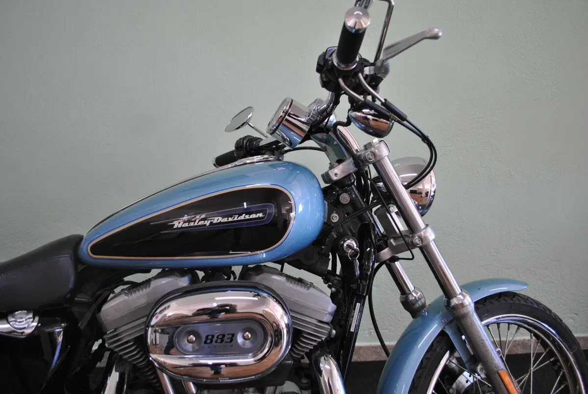 Harley-Davidson 883 (2008 - 09) - XL (2)