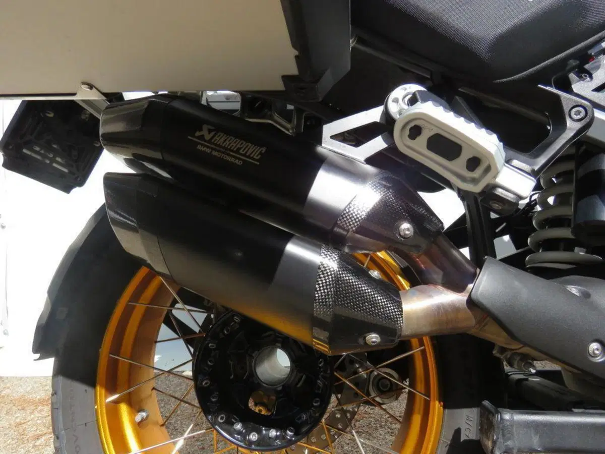 Bmw R 1300 GS Adventure Trophy (2025 - 26) (11)