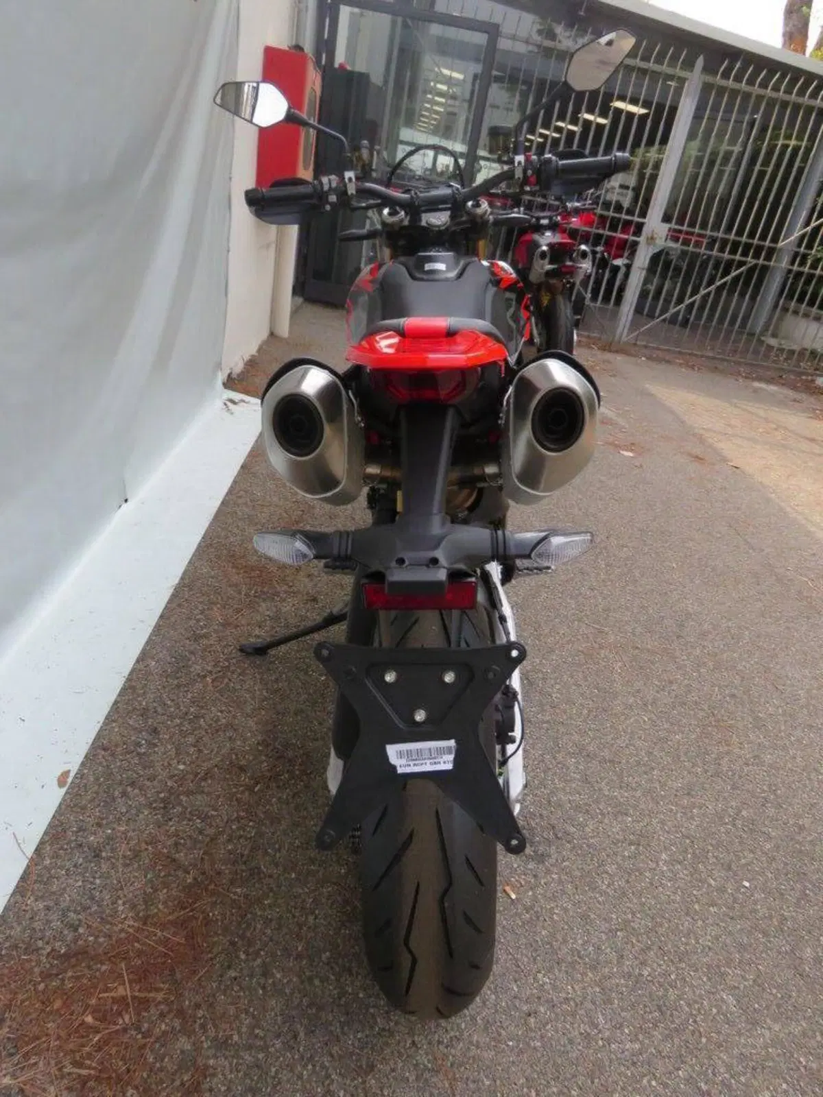 Ducati Hypermotard 698 Mono RVE (2024 - 26) (4)