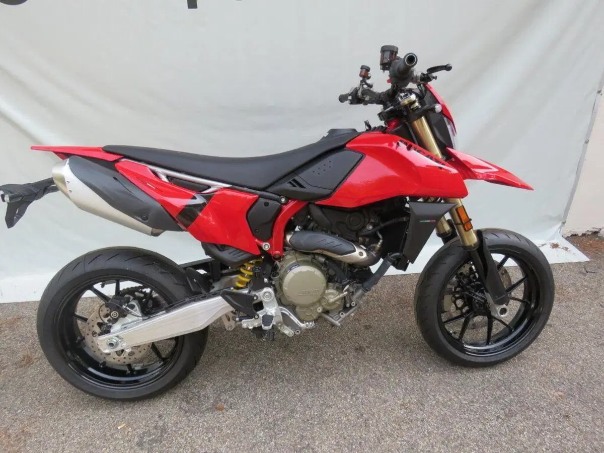 Ducati Hypermotard 698 Mono (2024 - 26) (3)