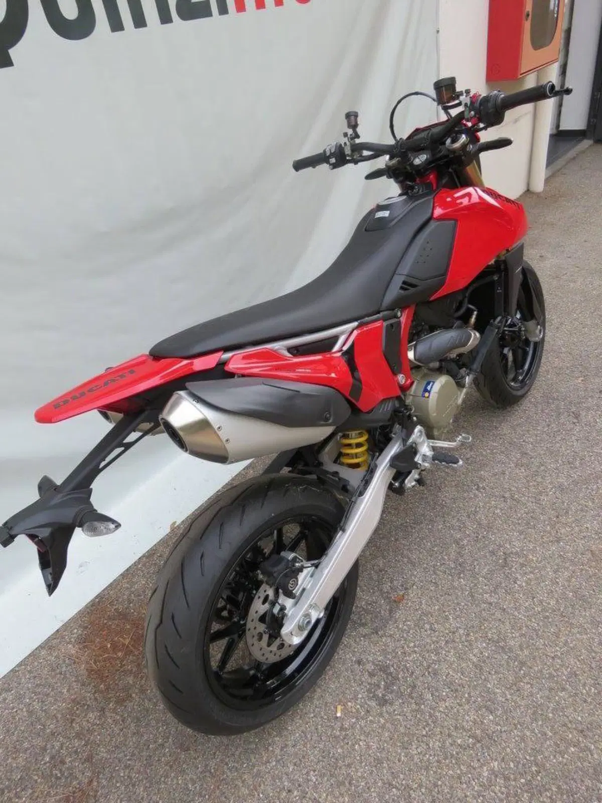 Ducati Hypermotard 698 Mono (2024 - 26) (13)