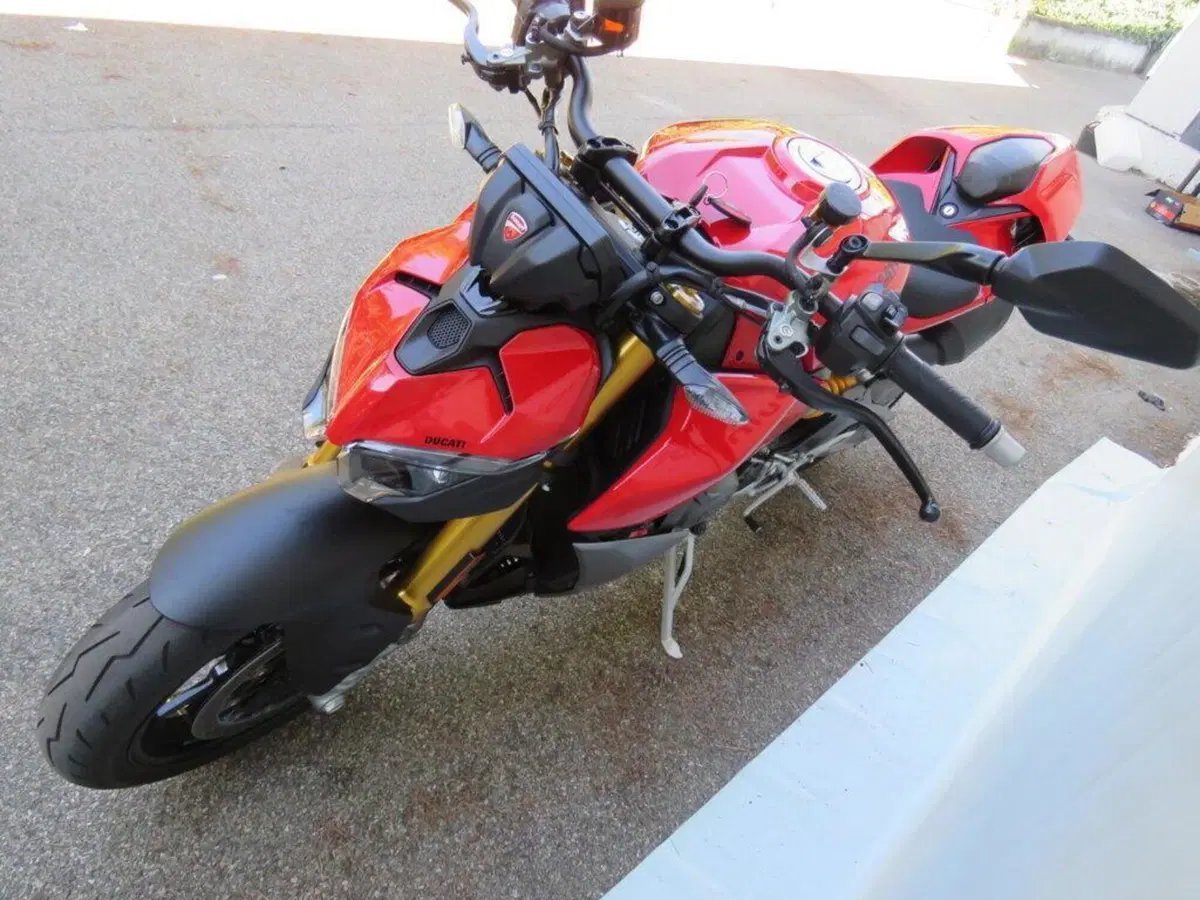 Ducati Streetfighter V2 S (2025 - 26) (5)