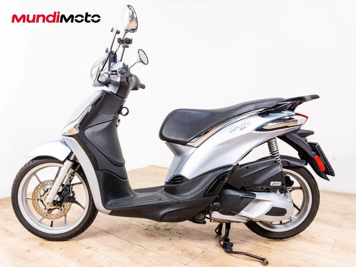 Piaggio Liberty 125 3V ABS (2020) (6)