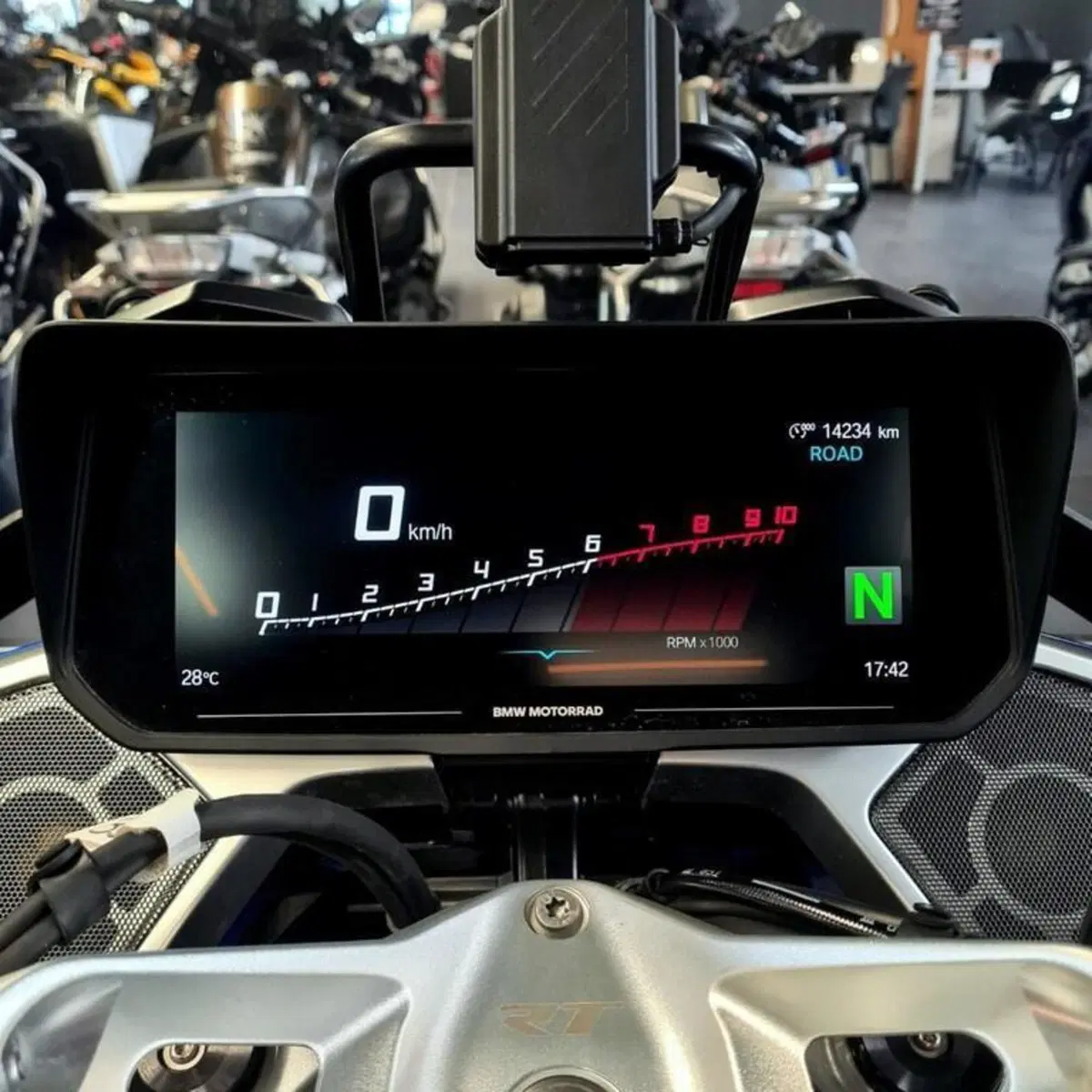 Bmw R 1300 RT (2026) (5)