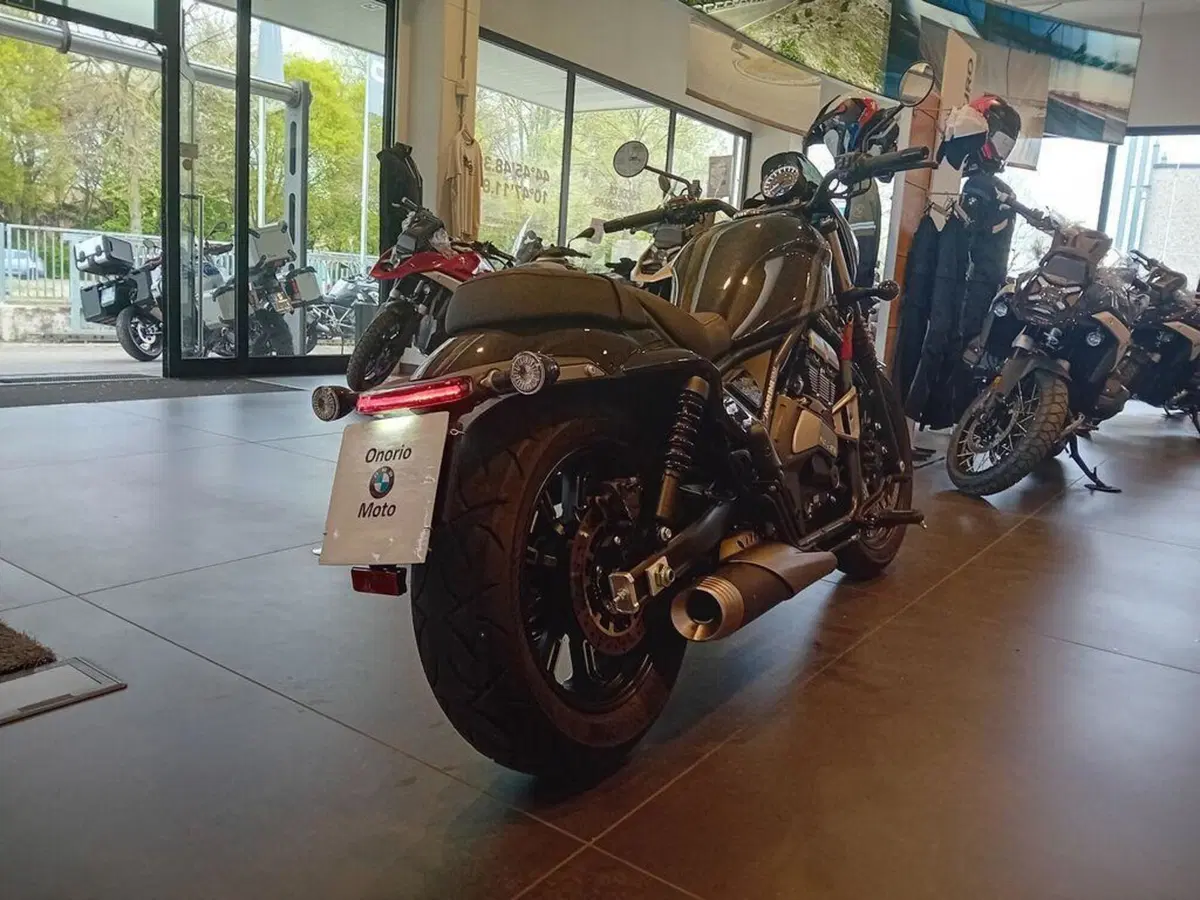 Moto Morini Calibro Bagger (2024 - 26) (5)