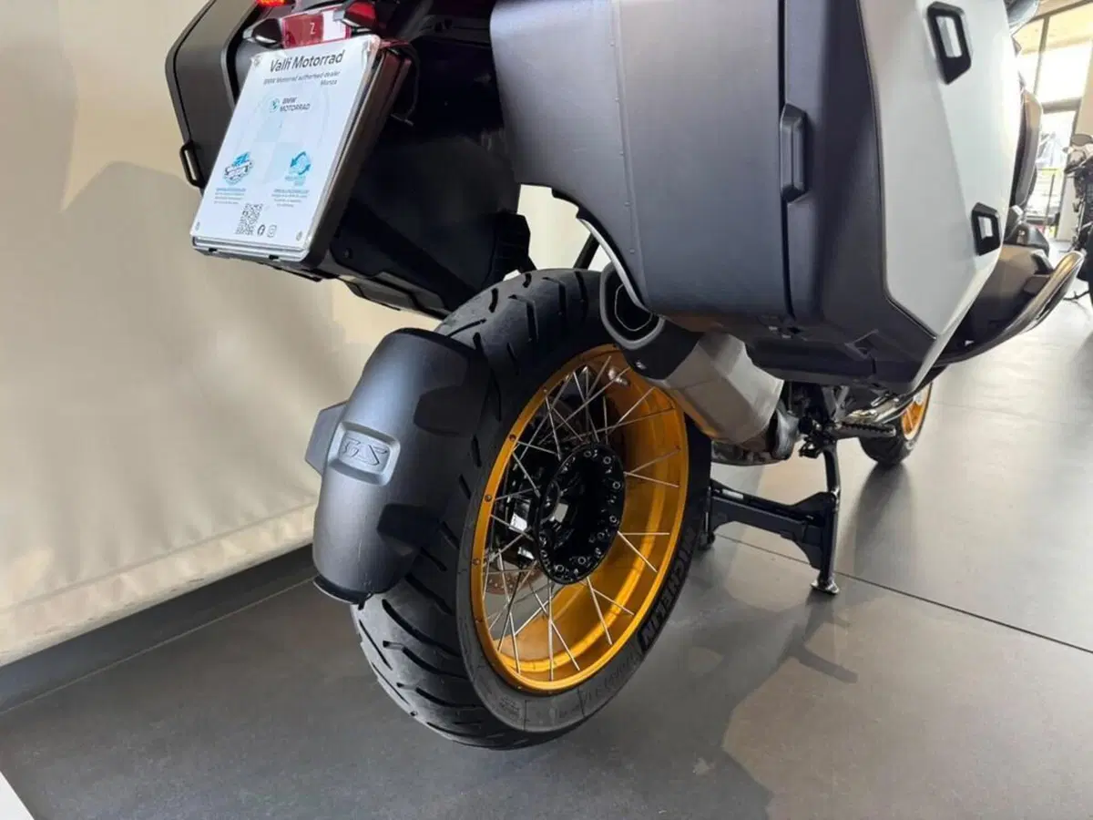 Bmw R 1300 GS (2023 - 26) (4)