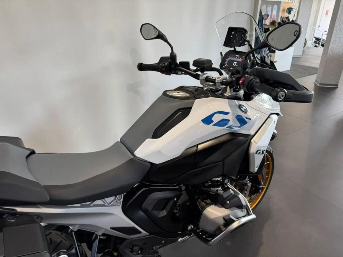 Bmw R 1300 GS (2023 - 26) (10)