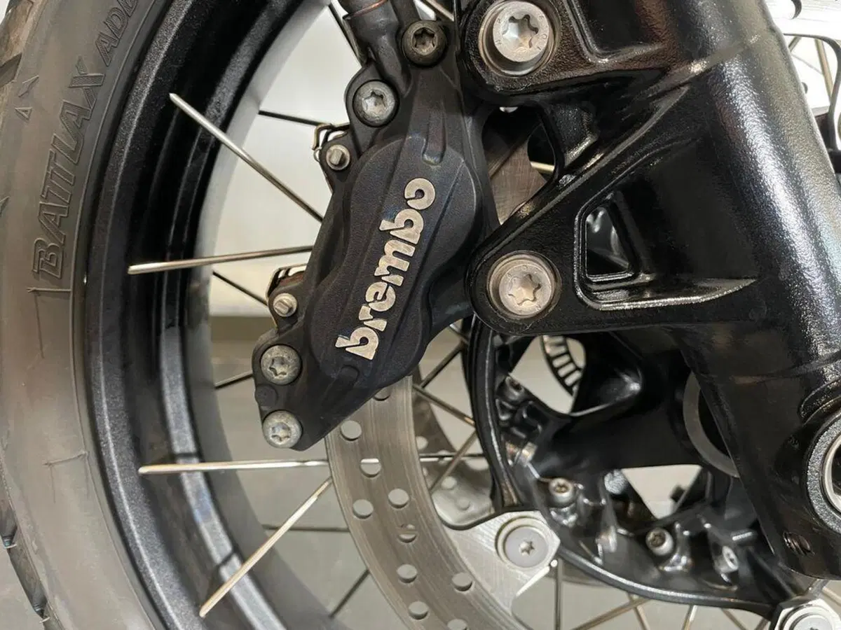 Bmw R nineT Urban GS (2021 - 24) (9)