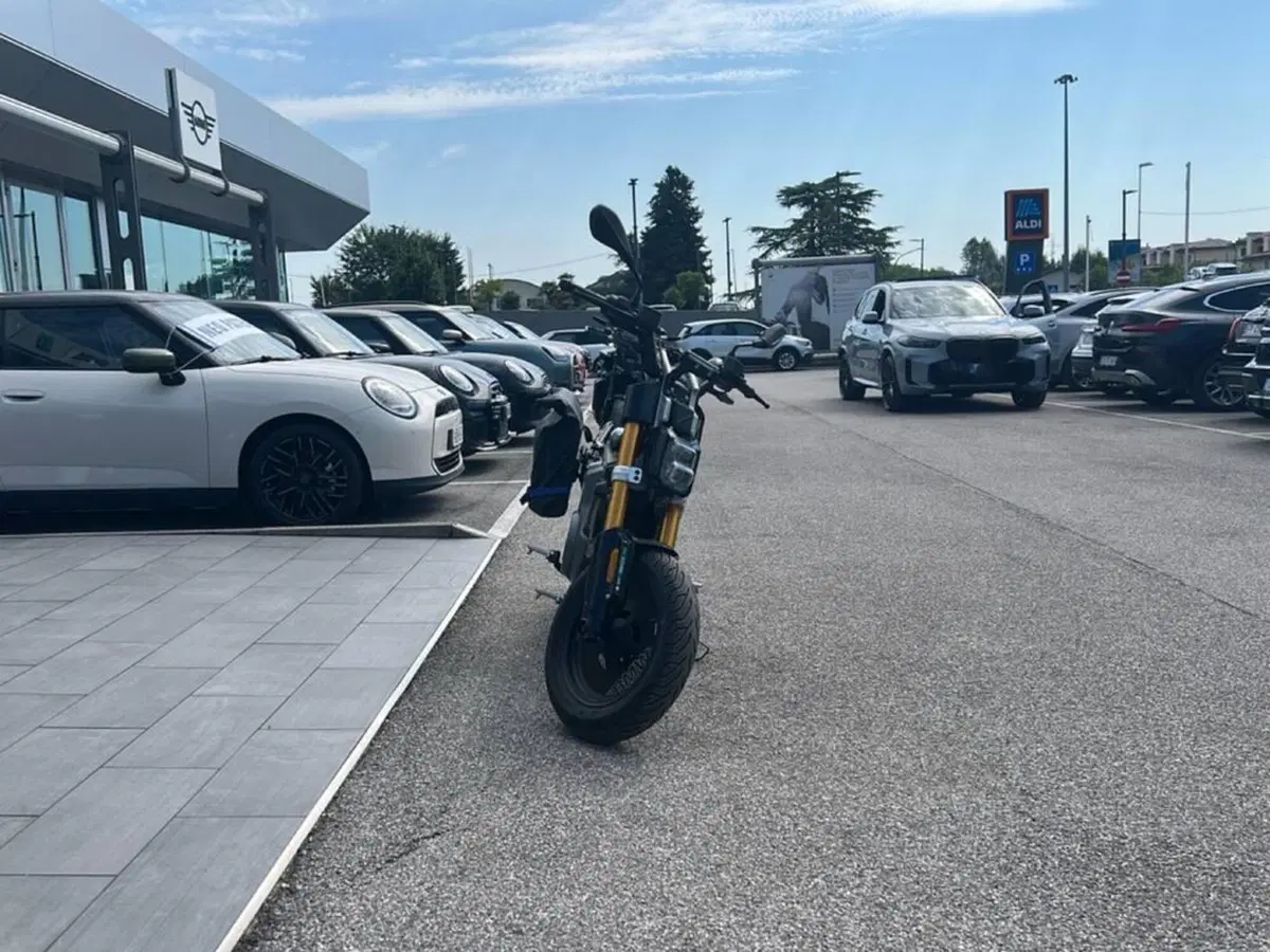 Bmw CE 02 (2024 - 26) (2)