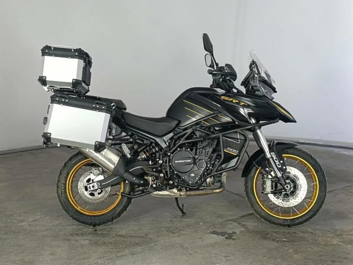 QJ Motor SRT 900 SX (2025 - 26)