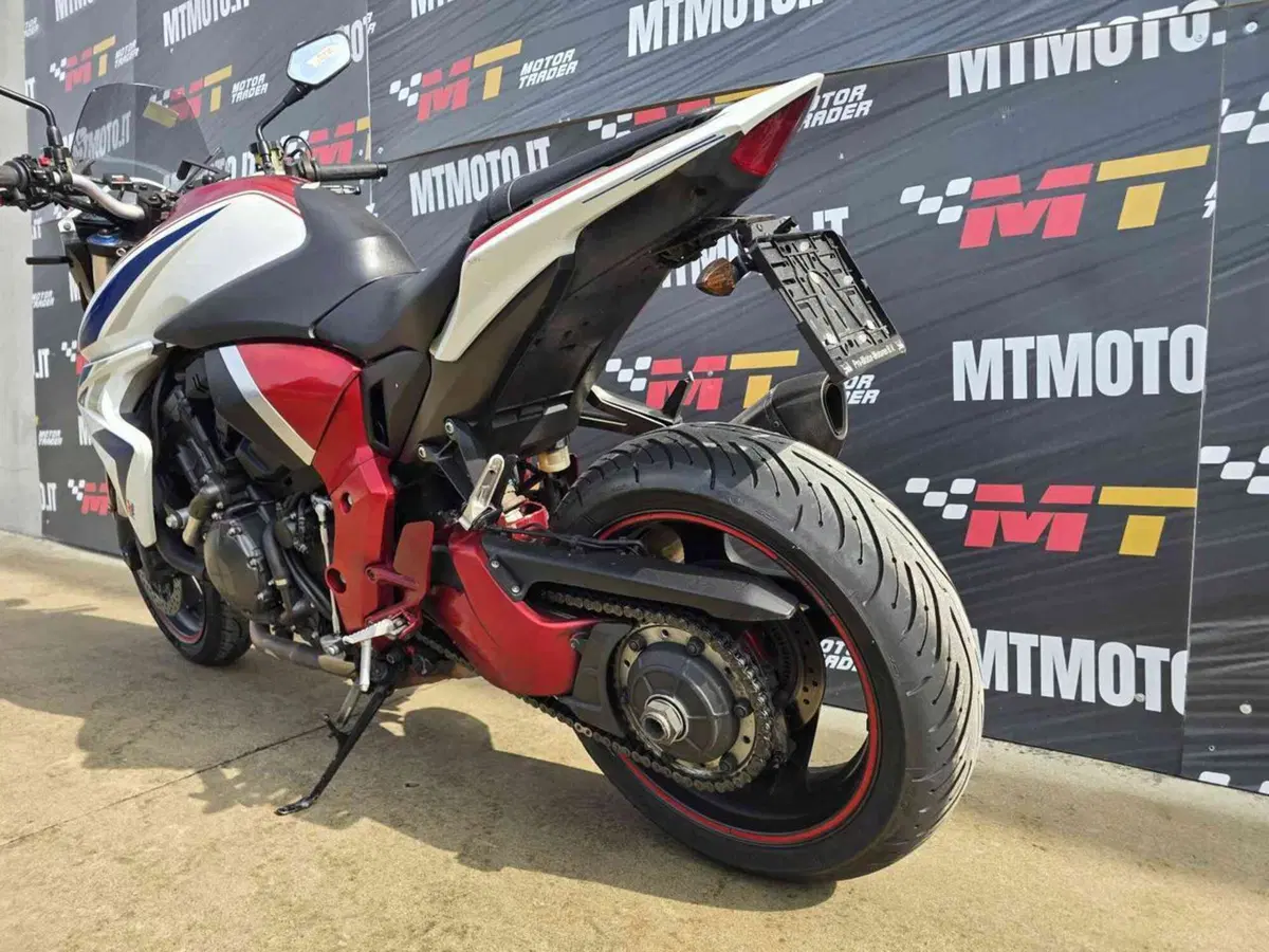 Honda CB 1000 R (2011 - 14) (3)