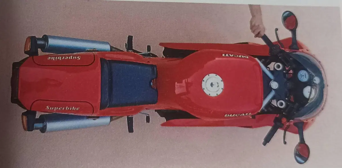 Ducati 851 Superbike (4)
