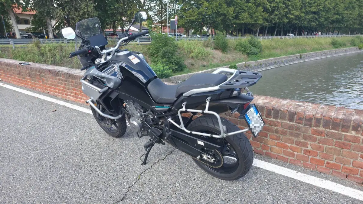 CFMOTO 800MT Sport (2022 - 26) (2)
