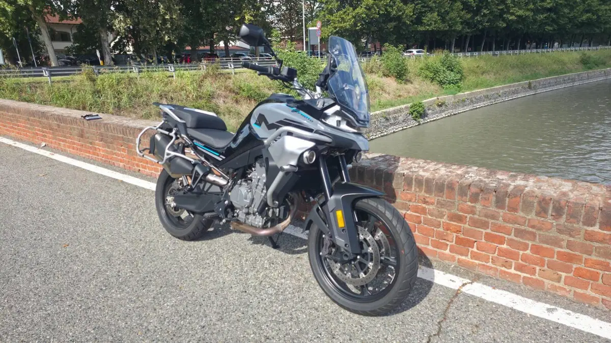 CFMOTO 800MT Sport (2022 - 26) (5)