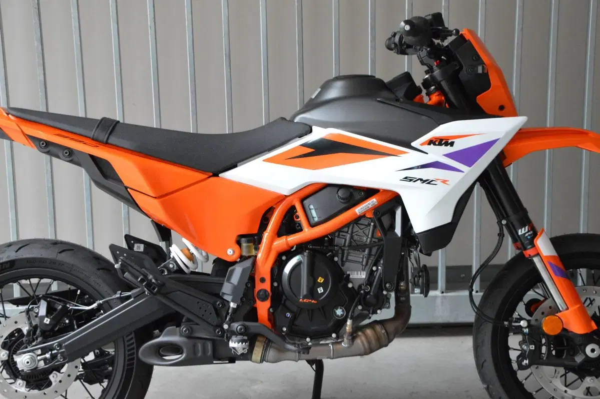 KTM 390 SMC R (2025 - 26) (2)