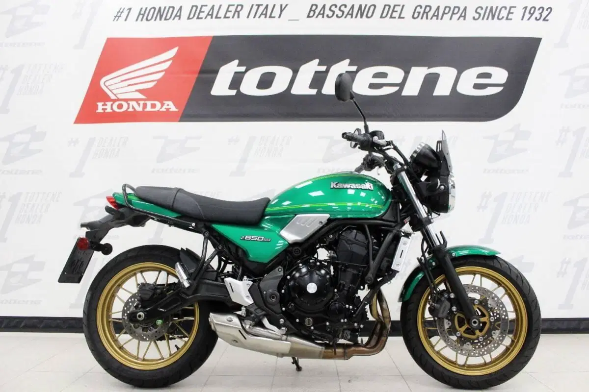Kawasaki Z 650 RS (2022 - 24)