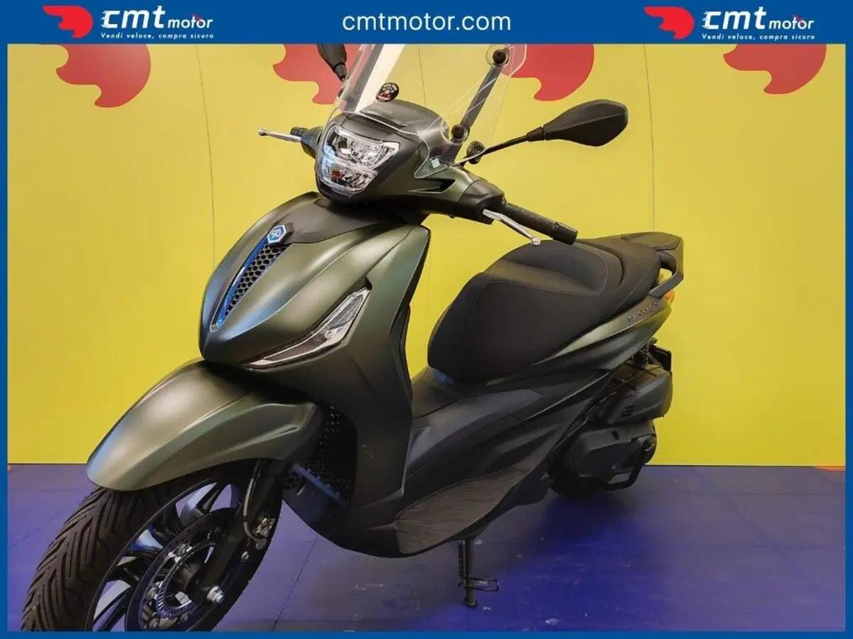 Piaggio Beverly 400 S ABS-ASR (2021 - 24) (2)