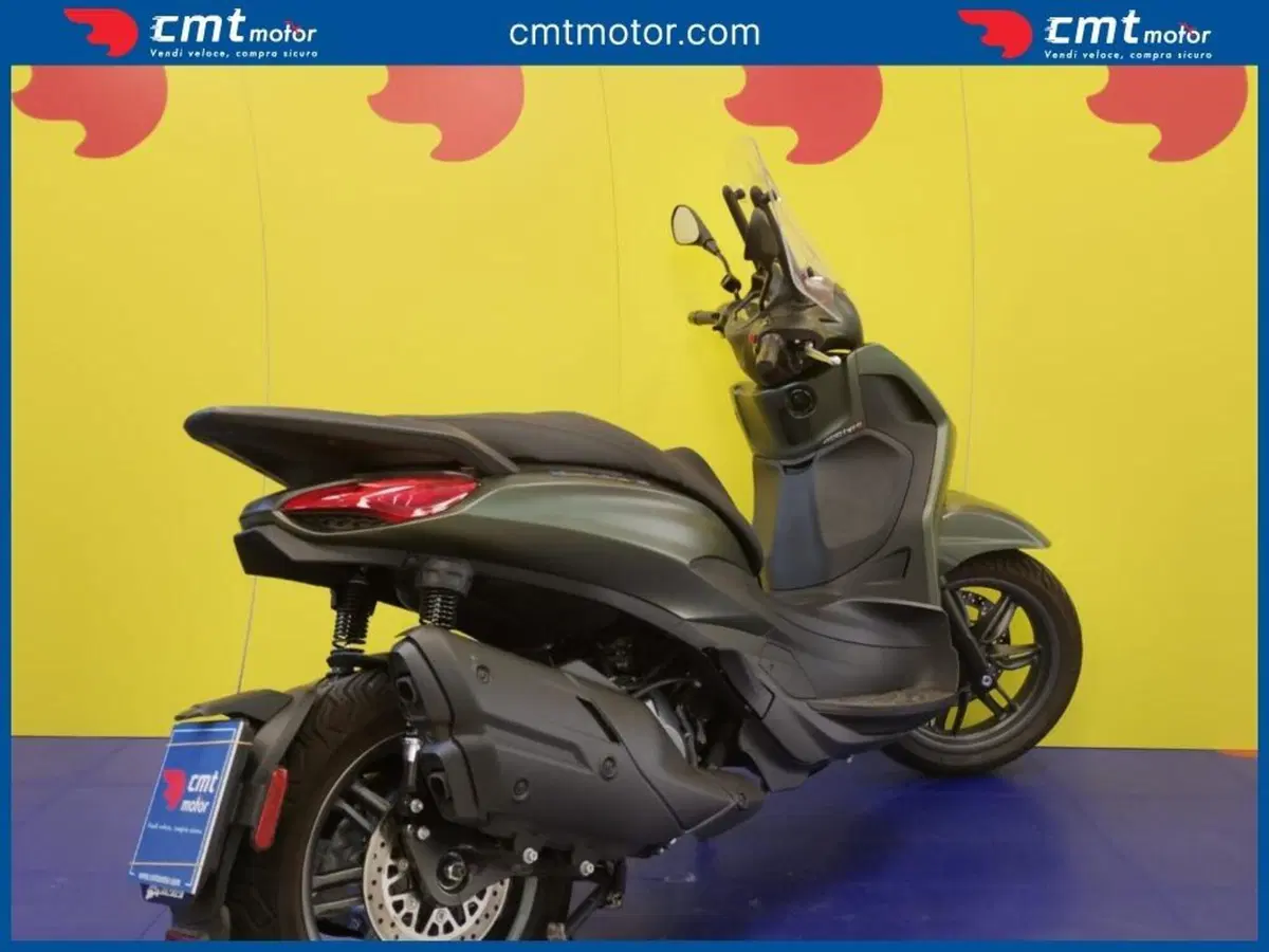 Piaggio Beverly 400 S ABS-ASR (2021 - 24) (4)