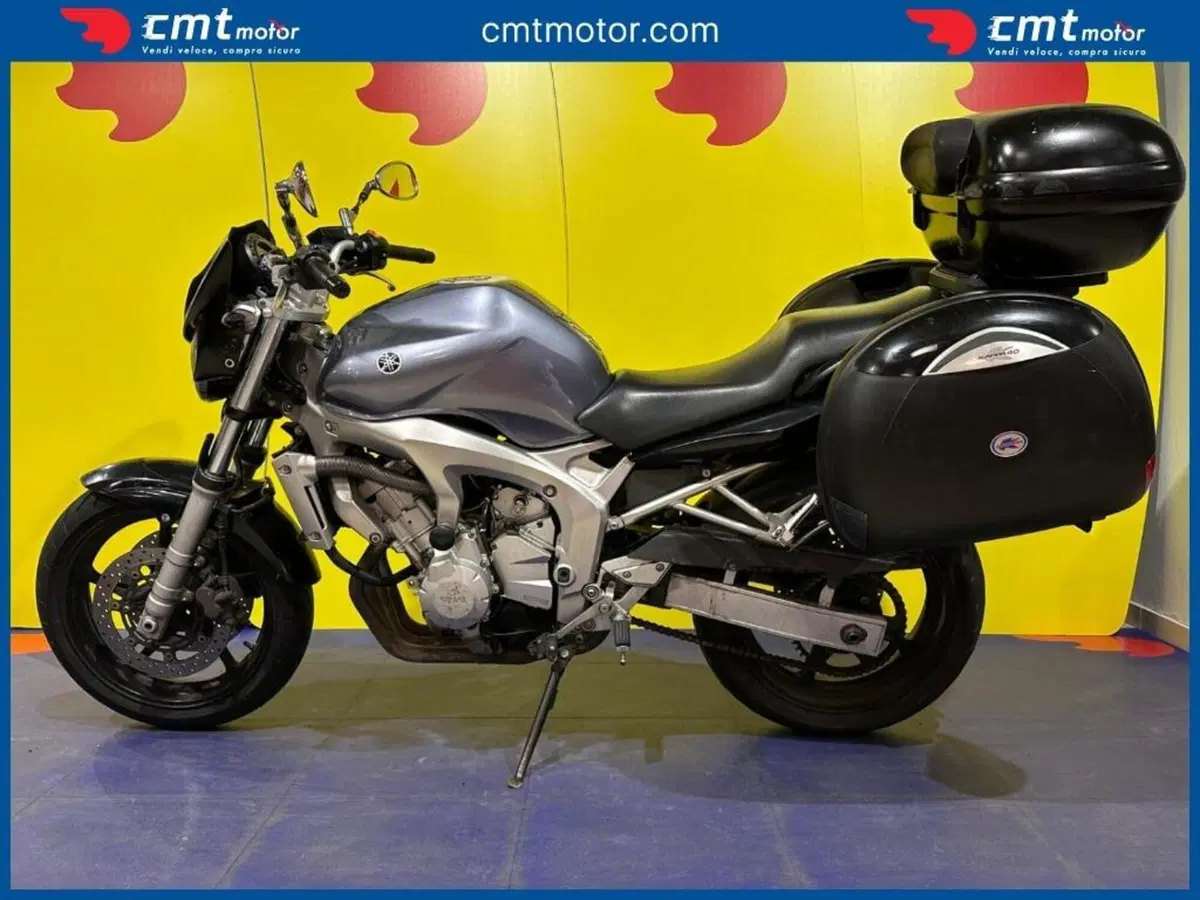 Yamaha FZ6 (2004 - 07) (3)